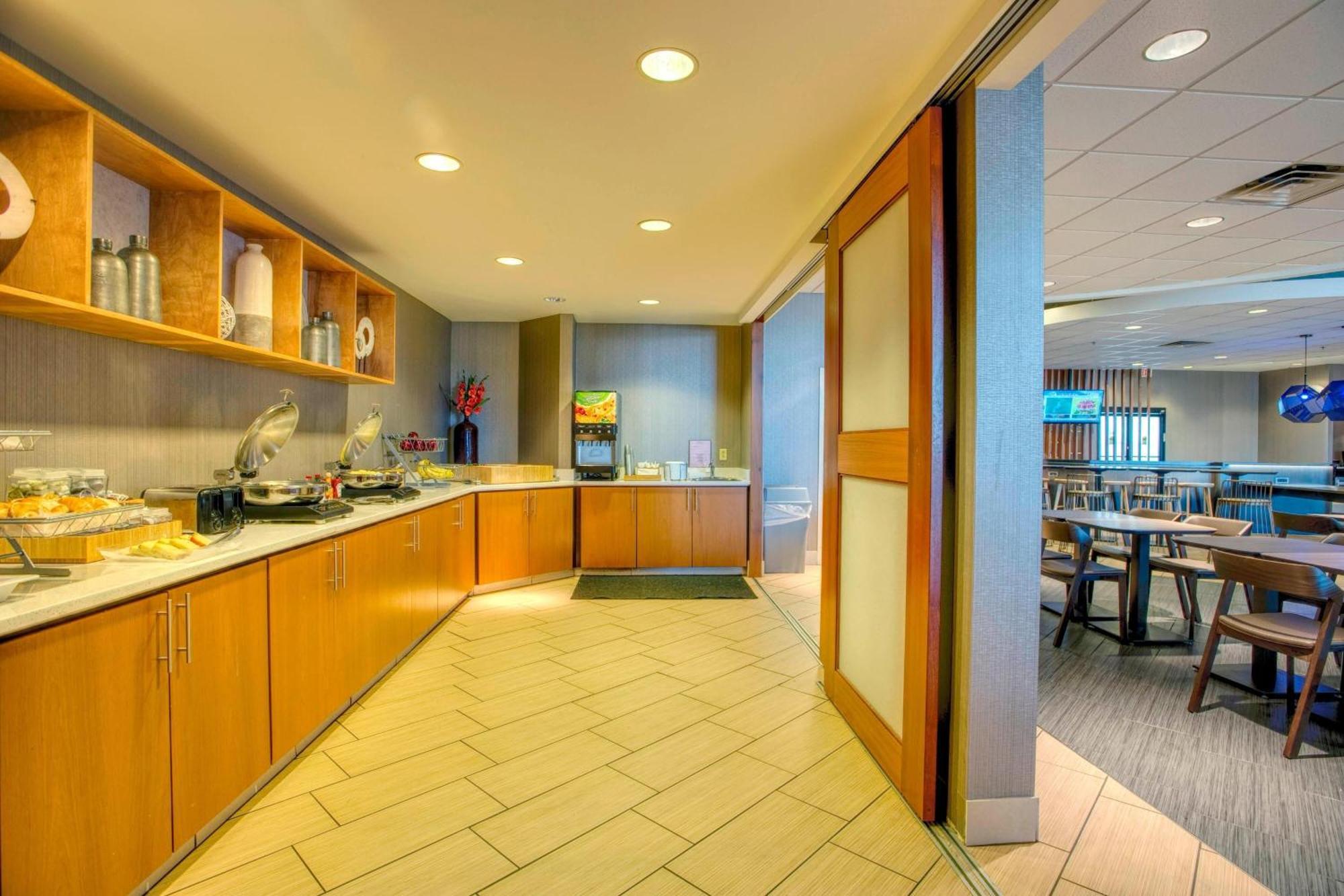 Springhill Suites By Marriott Lawrence Downtown Eksteriør bilde