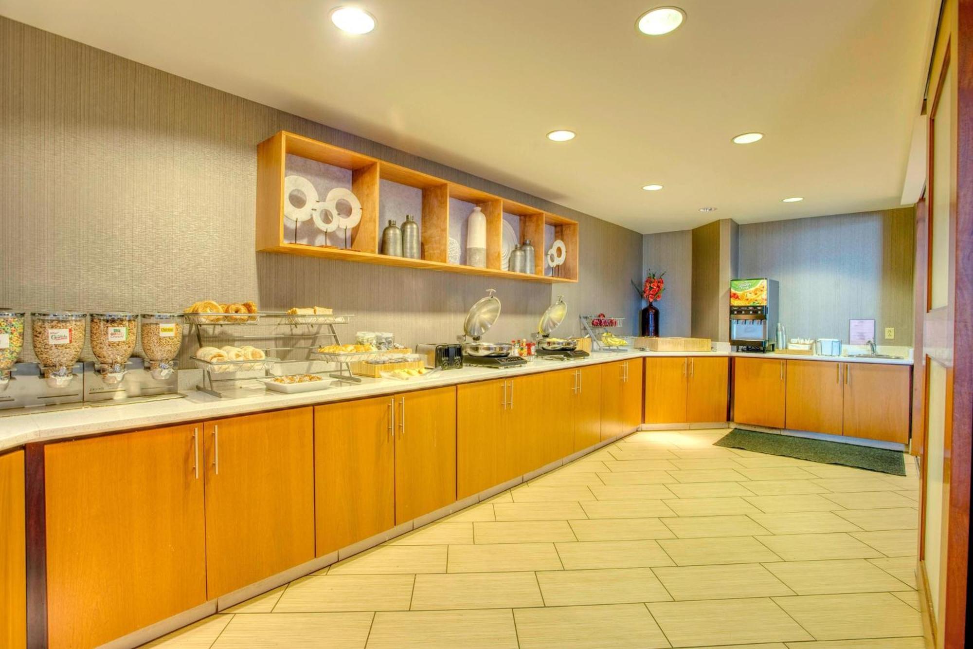 Springhill Suites By Marriott Lawrence Downtown Eksteriør bilde